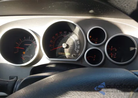 2010 Toyota Tundra Grade 5.7L V8 z USA, uszkodzony, nr VIN 5TFEY5F1XAX095770